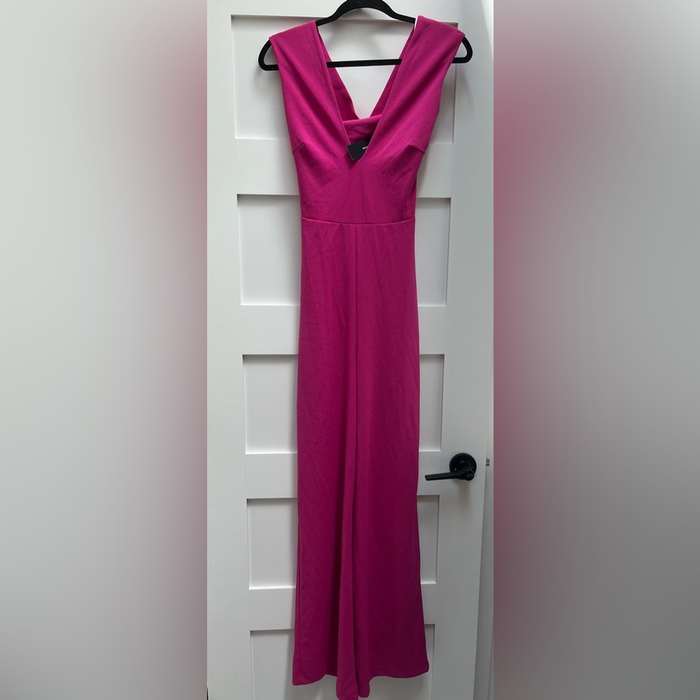 Lulu’s Thinking Outloud Magenta Backless Jumpsuit Size Small NWT